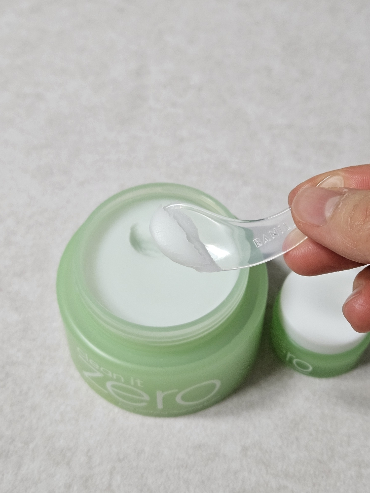 Clean It Zero 洁面膏 [毛孔净化］的真实用户使用照片