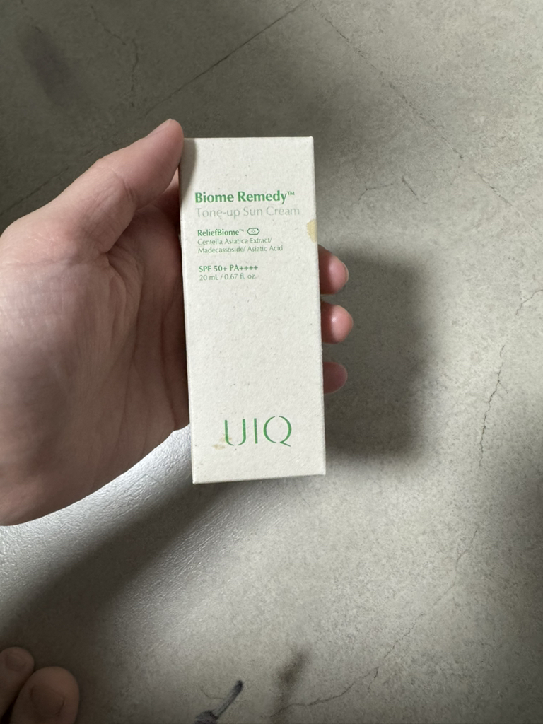 유이크 (UIQ) 바이옴 레미디 톤업 선크림 [SPF50+/PA++++] [그린] review image