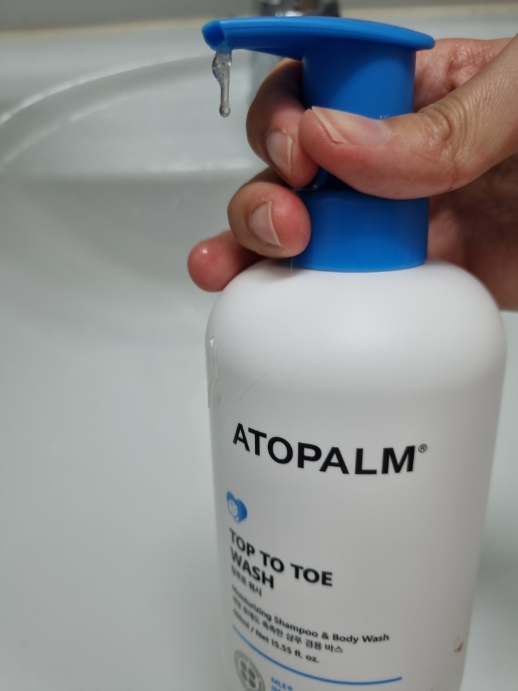 从上到下的清洗的真实用户使用照片