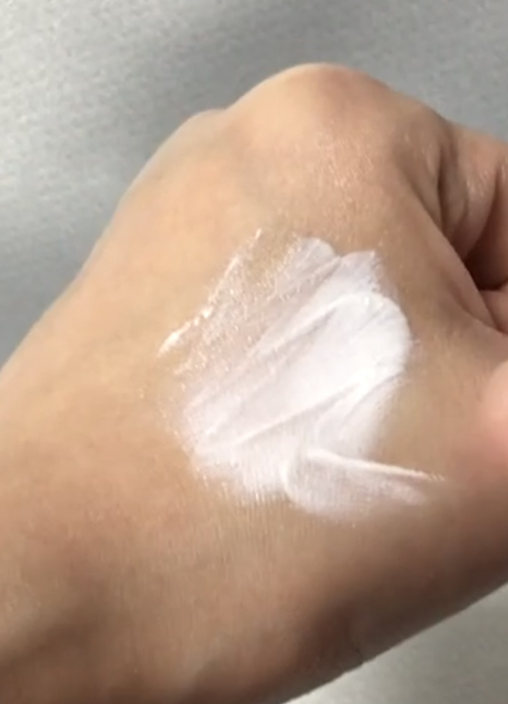 달바 (d'Alba) 워터풀 선크림 [SPF50+/PA++++] [마일드] review image