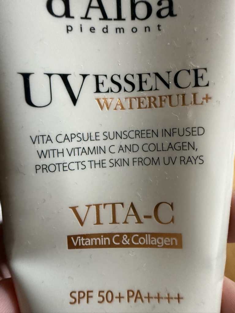 水池防晒霜 [SPF50+/PA++++] [调色/粉色]的真实用户使用照片