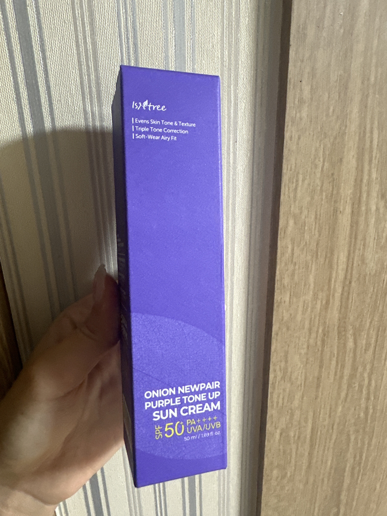 洋葱新公平紫色美白防晒霜 [SPF50+/PA++++]的真实用户使用照片