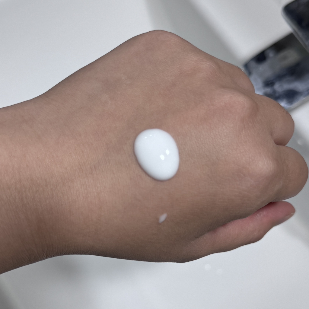 스킨1004 (SKIN1004) 마다가스카르 센텔라 히알루-시카 젠틀 클렌징 밀크 review image