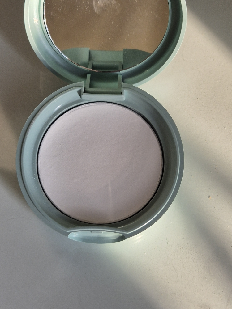 矿物粉底液的真实用户使用照片