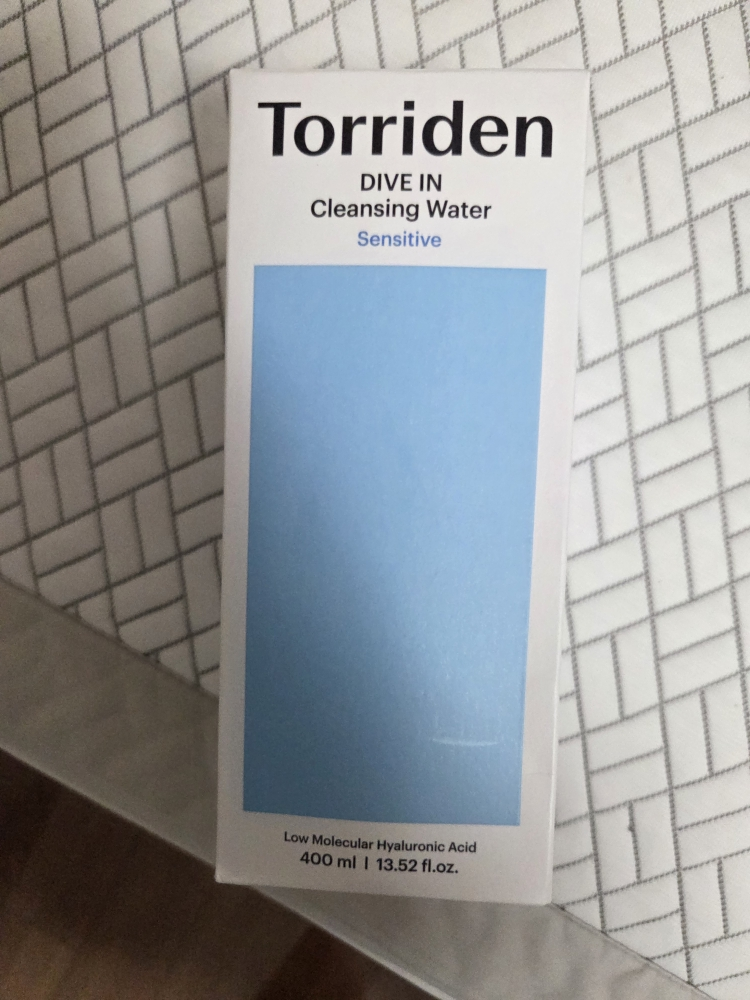 潜入式低分子量透明质酸洁肤水 敏感型的真实用户使用照片