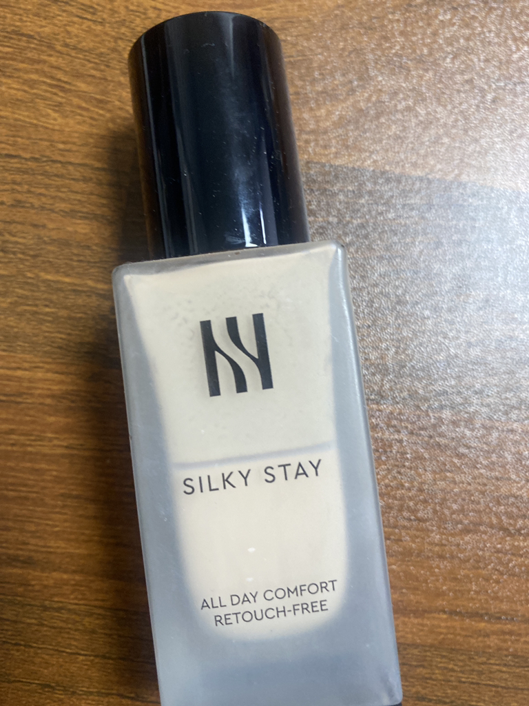 헤라 (HERA) 실키 스테이 24H 롱웨어 파운데이션 [SPF20/PA++] [17N1 아이보리] review image