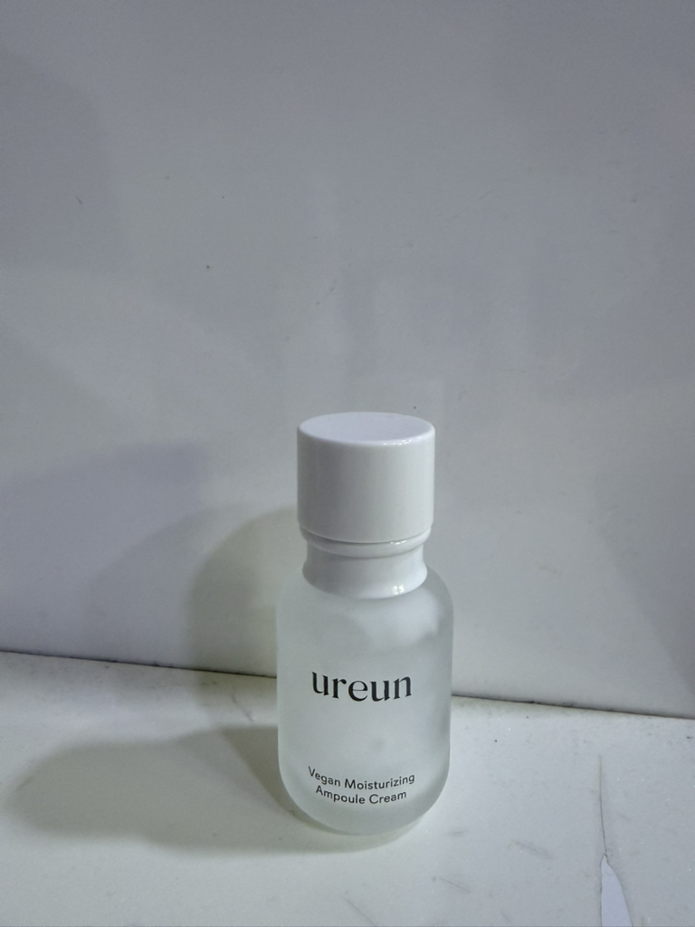 尤金 纯素保湿安瓶霜 common.review image