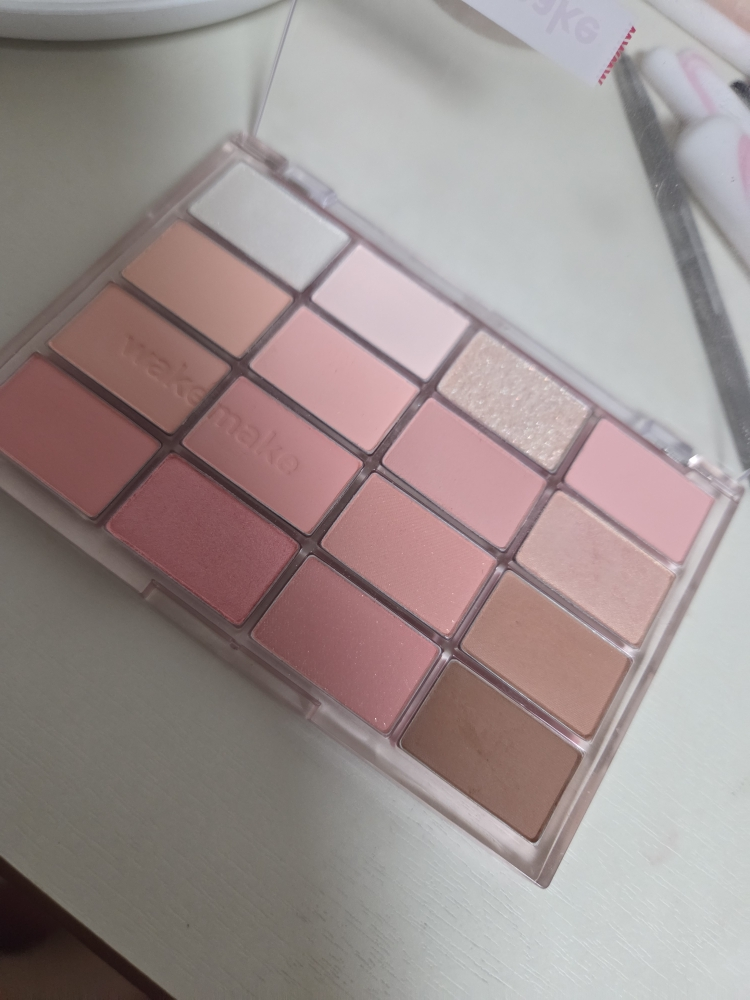 Ảnh đánh giá thực tế của người dùng về Bảng màu mắt mờ mềm mại [08 Candy Coral Blurring]