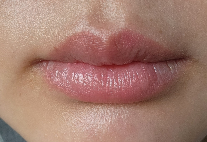 竹子提取物唇膏的真实用户使用照片