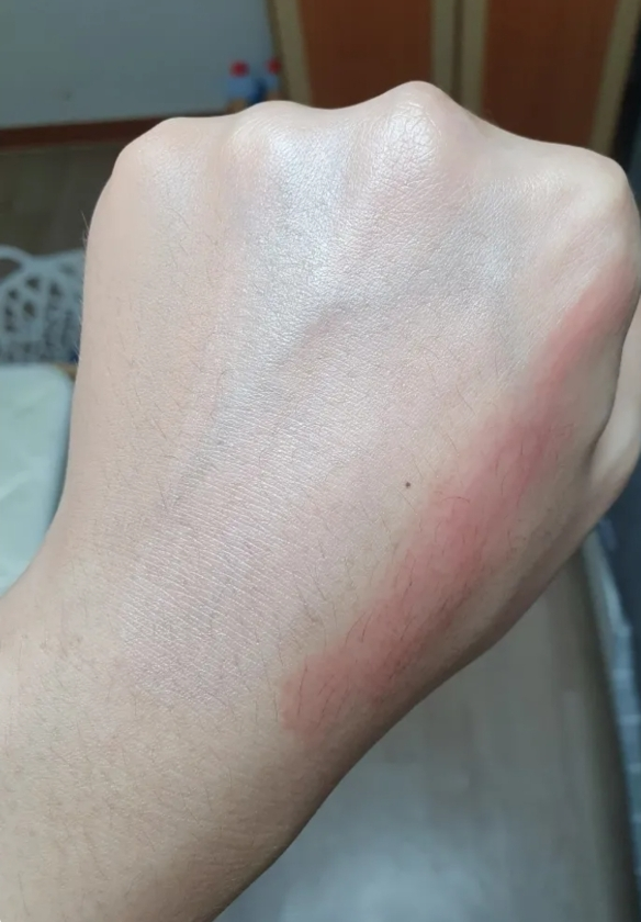 에센허브 (essenHERB) 티트리 안티 세범 딥 클렌징 오일 review image