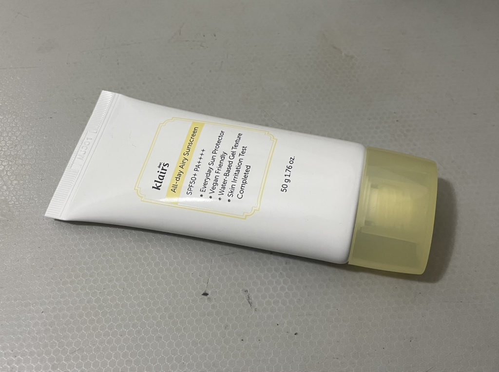 全天候透气防晒霜 [SPF50+/PA++++]的真实用户使用照片