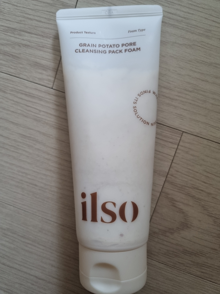 일소 (ilso) 그레인 포테이토 포어 클렌징 팩폼 review image