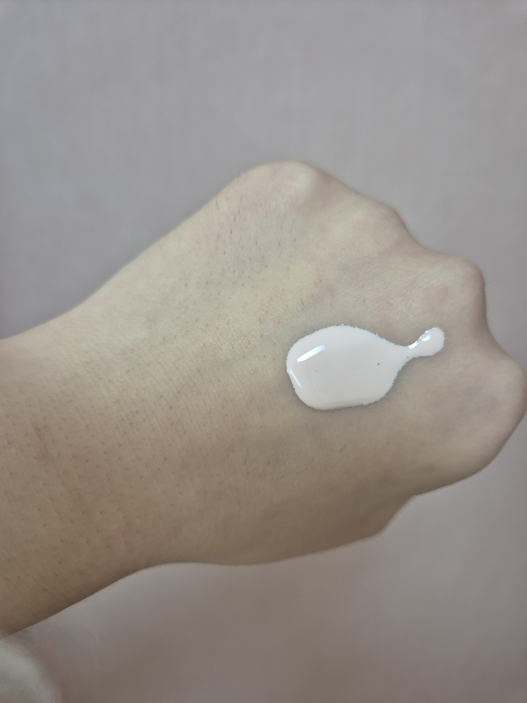 지베르니 (GIVERNY) 밀착 톤데이션 [SPF50+/PA+++] review image