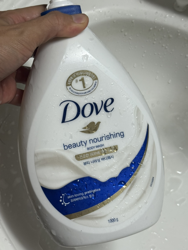 도브 (Dove) 너리싱 바디워시 [뷰티너리싱] review image