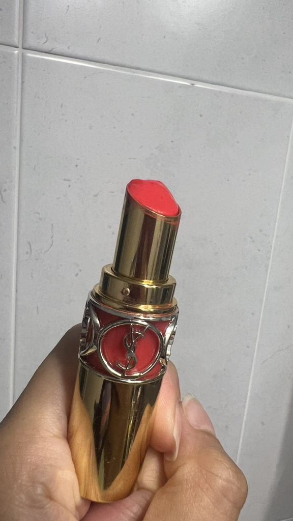 입생로랑뷰티 (YVESSAINTLAURENTBEAUTY) 루쥬 볼륍떼 샤인 [12호 코랄돌머] review image