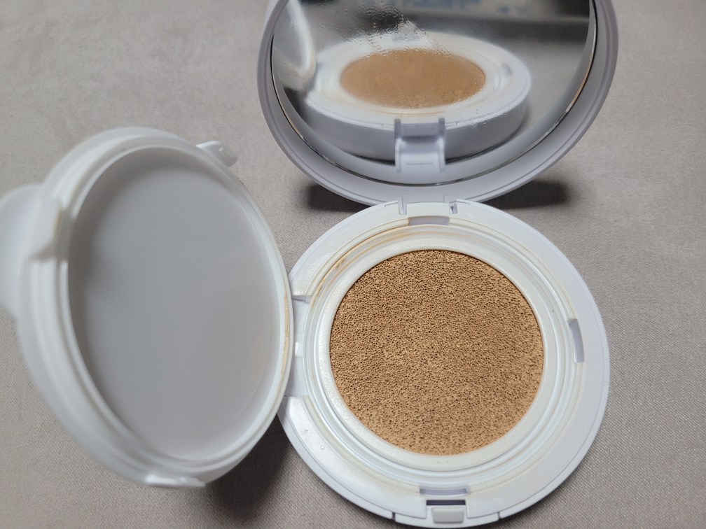 THELABbyblancdoux Oligo Hyaluronic Acid Healthy Cream Cushion [SPF50+/PA++++] [02 Beige] review image