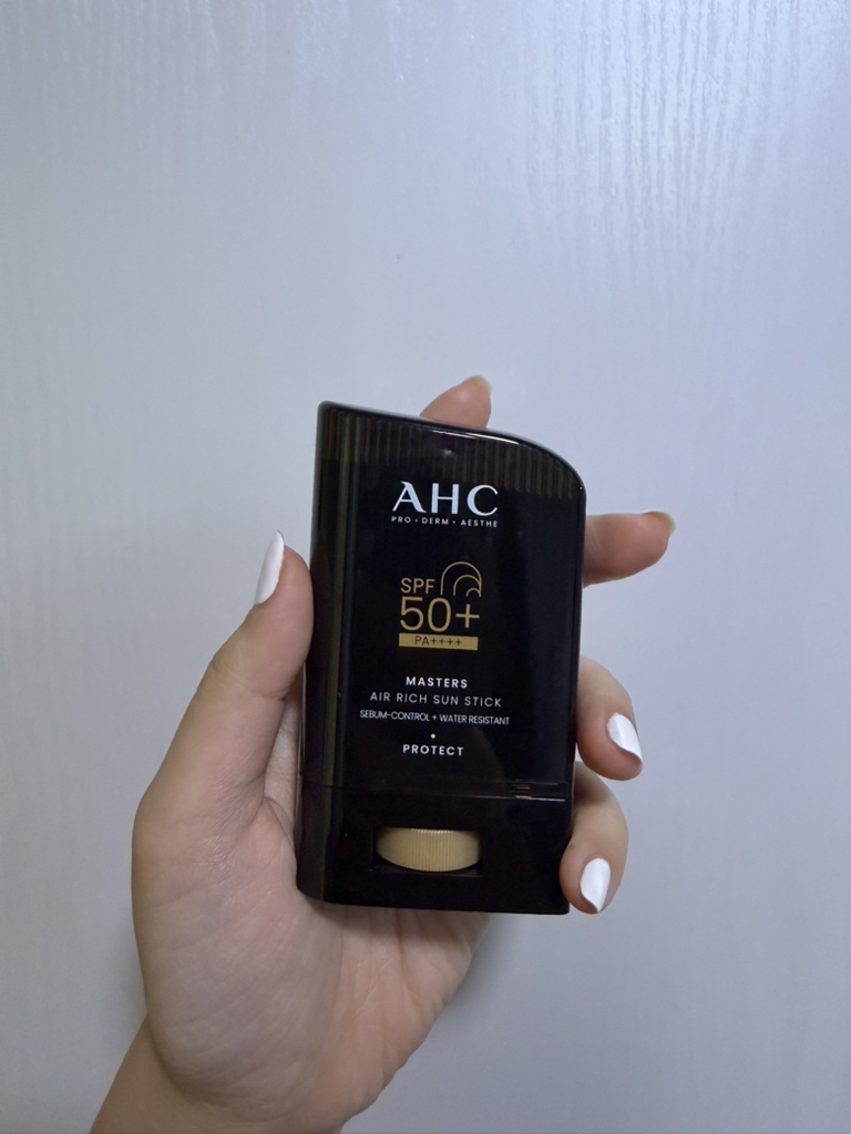 AHC (에이에이치씨) 마스터즈 에어 리치 선스틱 [SPF50+/PA++++] review image