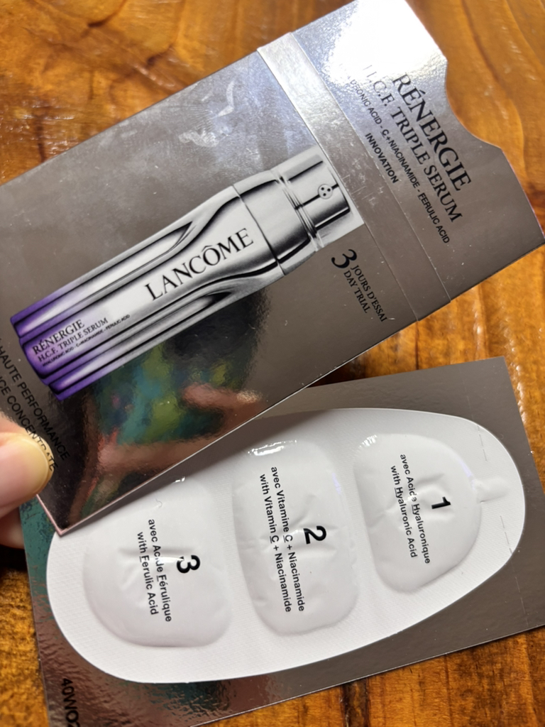 랑콤 (LANCOME) 레네르지 트리플 세럼 review image