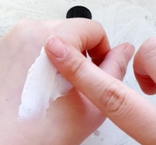 尼尔森 空气触感亮肤隔离霜 [SPF50+/PA++++] common.review image