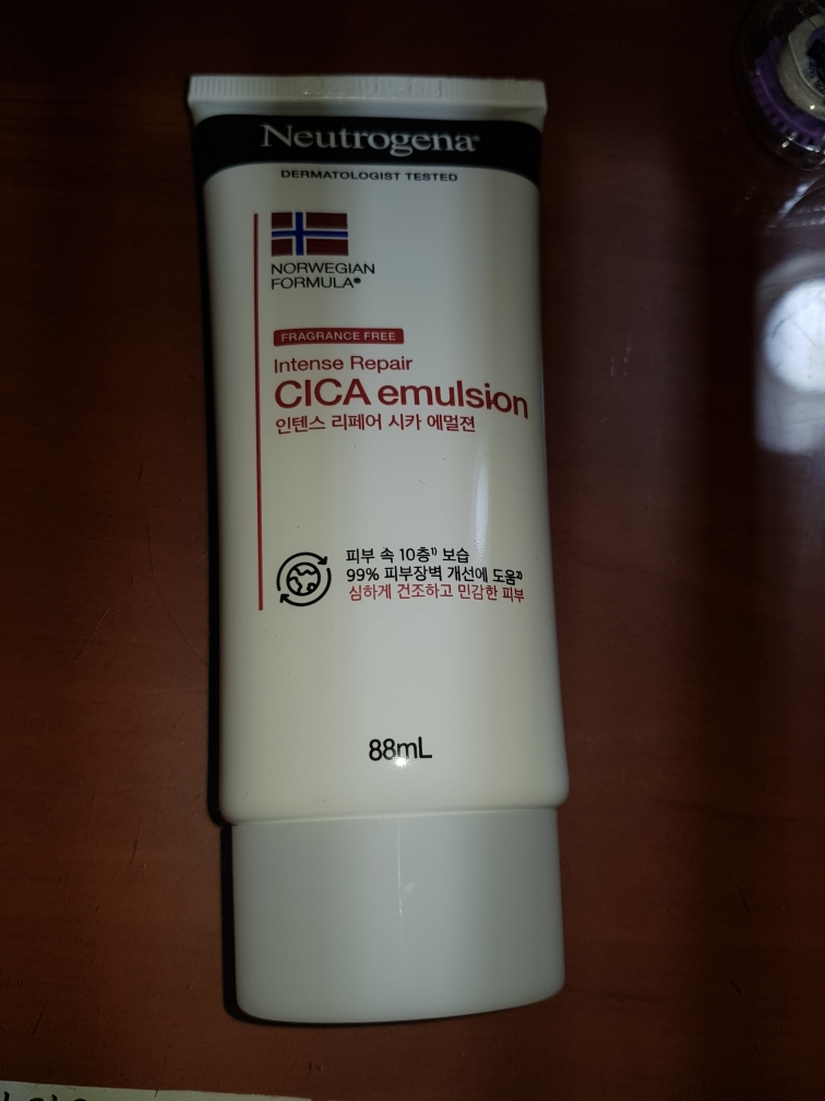 露得清 西卡强效修护乳液 [无味］ common.review image