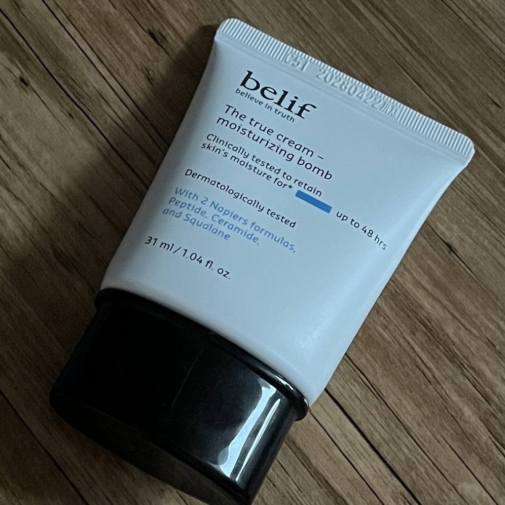 빌리프 (belif) 모이스춰라이징 밤 review image