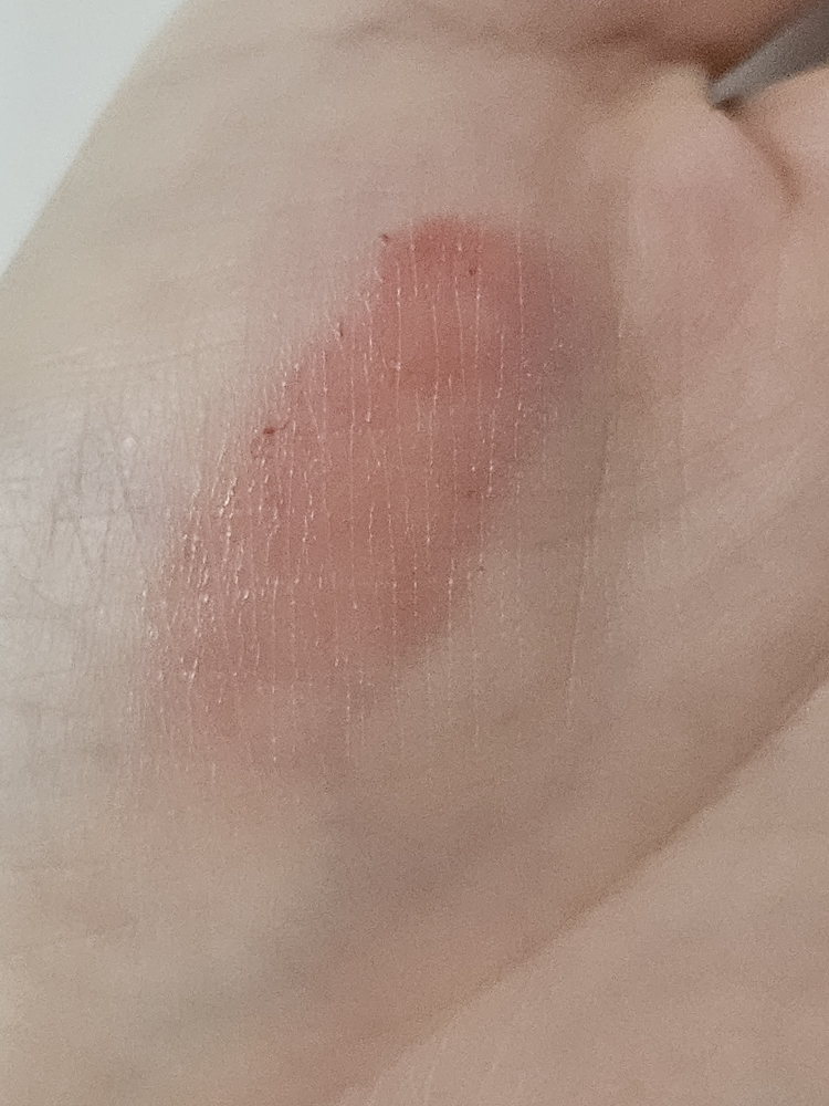 바세린 (Vaseline) 립 테라피 컬러 앤 케어 립밤 [프리티 피치] review image