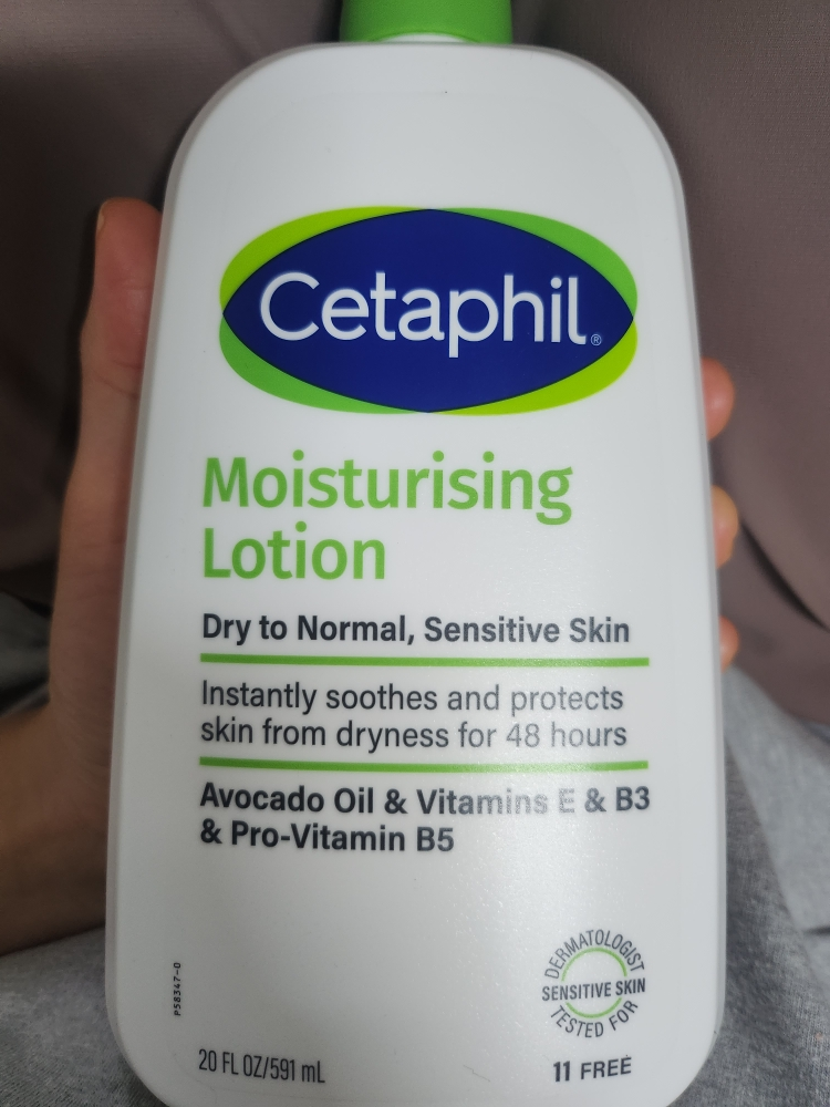 保湿乳液的真实用户使用照片