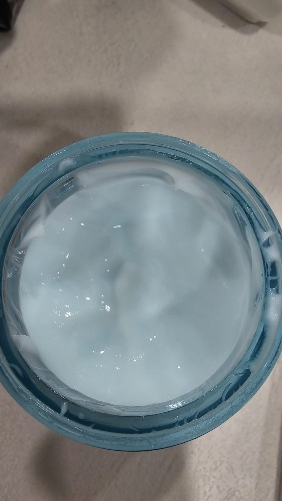 이즈앤트리 (IsNtree) 초저분자 히아루론산 징크 수분 크림 review image