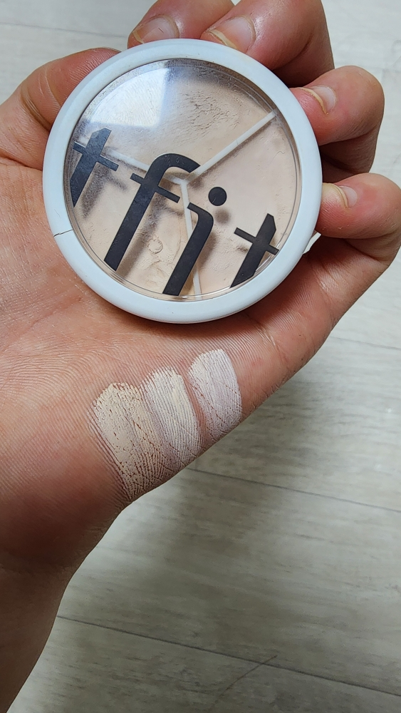 티핏 (tfit) 커버 업 프로 컨실러 [01 뉴트럴] review image