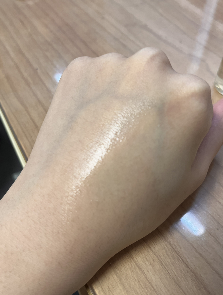 이솔 (2SOL) 토탈 8 히알루론산 세럼 review image