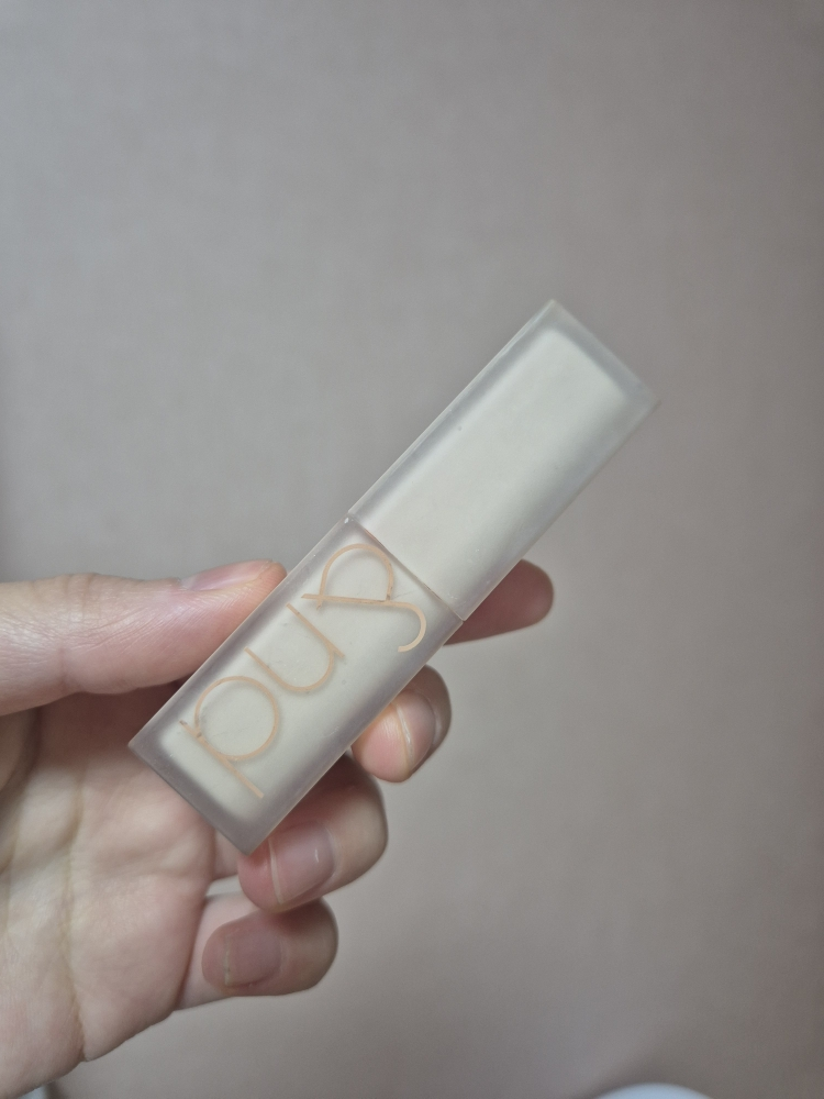 롬앤 (ROMAND) 제로 매트 립스틱 [09 쉘누드] review image