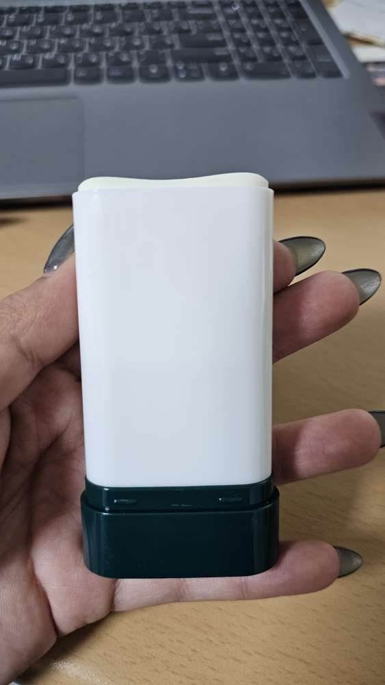 라운드랩 (ROUNDLAB) 소나무 진정 시카 에어리 선스틱 [SPF50+/PA++++] review image