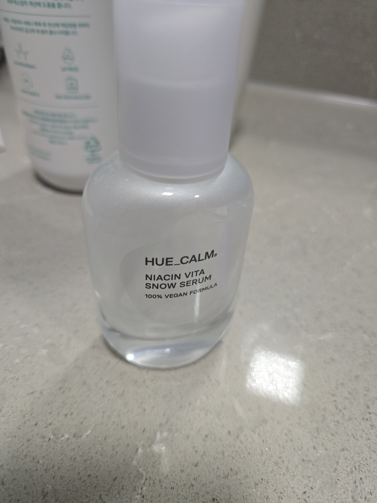 휴캄 (HUECALM) 나이아신 비타 순백 세럼 review image