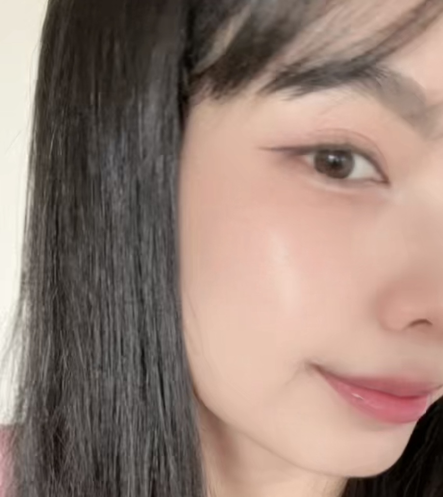 리즈케이 (LIZk) 에어핏 쿨 선 [SPF50+/PA++++] review image