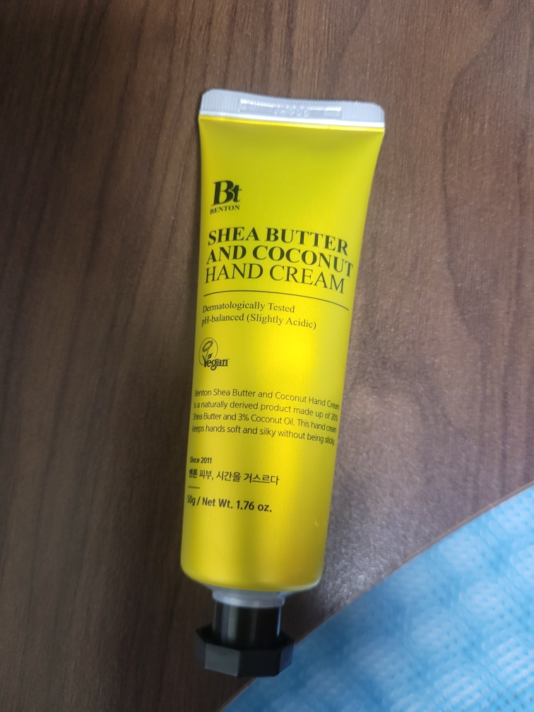 乳木果椰子护手霜的真实用户使用照片