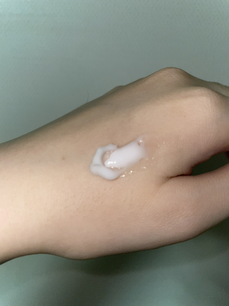 헤브블루 (HEVEBLUE) 펜타베리 판테놀 리페어 크림 review image