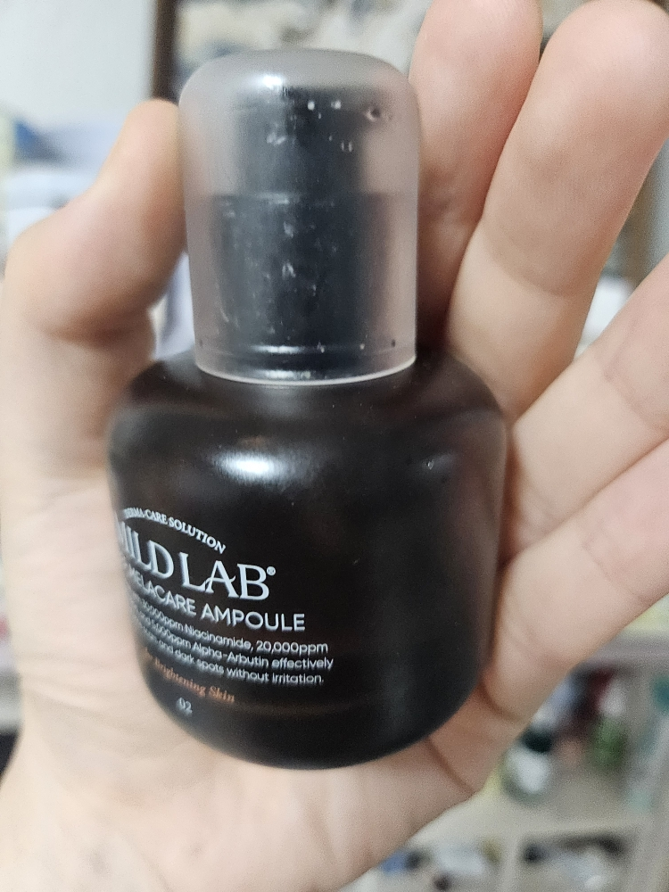 深层 Melacare 安瓿瓶的真实用户使用照片