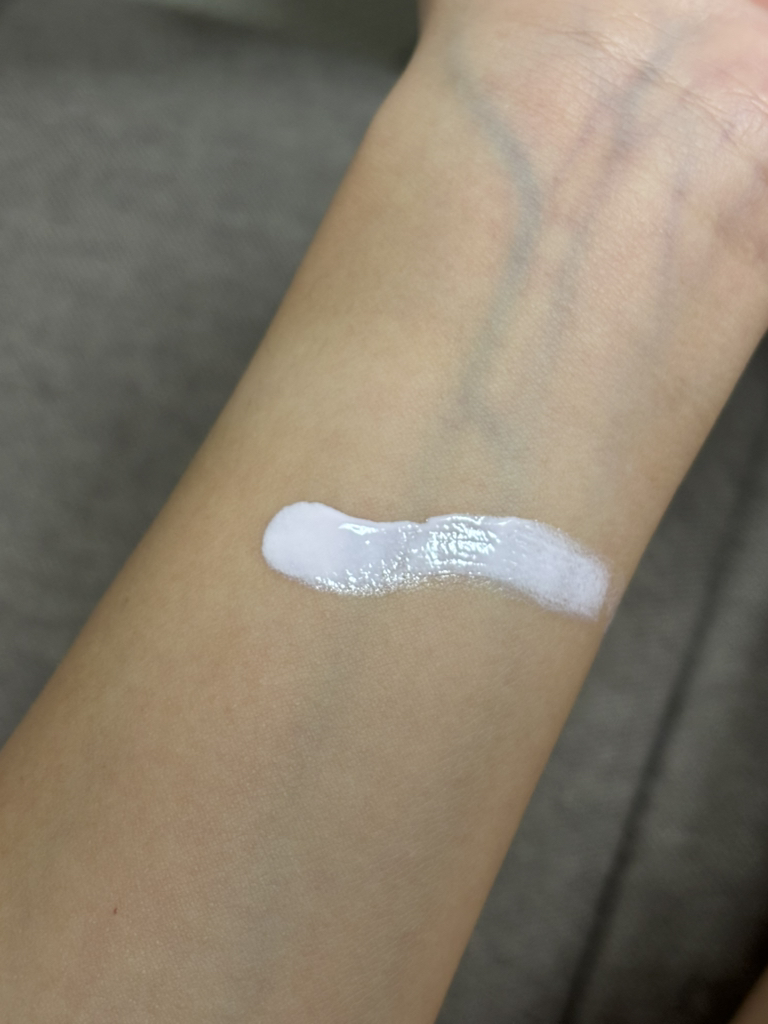 메디큐브 (medicube) PDRN 핑크 톤업 선크림 [SPF50+/PA++++] review image