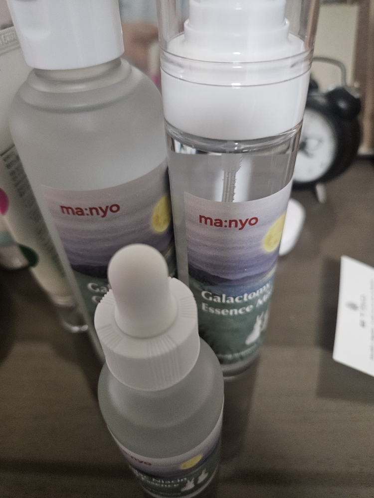 마녀공장 (manyo) 갈락토미 클리어스킨 토너 review image