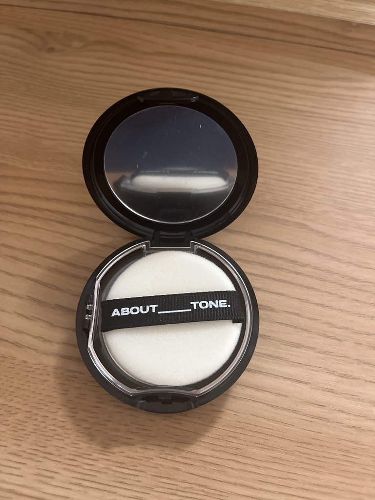 어바웃톤 (ABOUT_TONE.) 블러 파우더 팩트 [1.5 쿨페어] review image