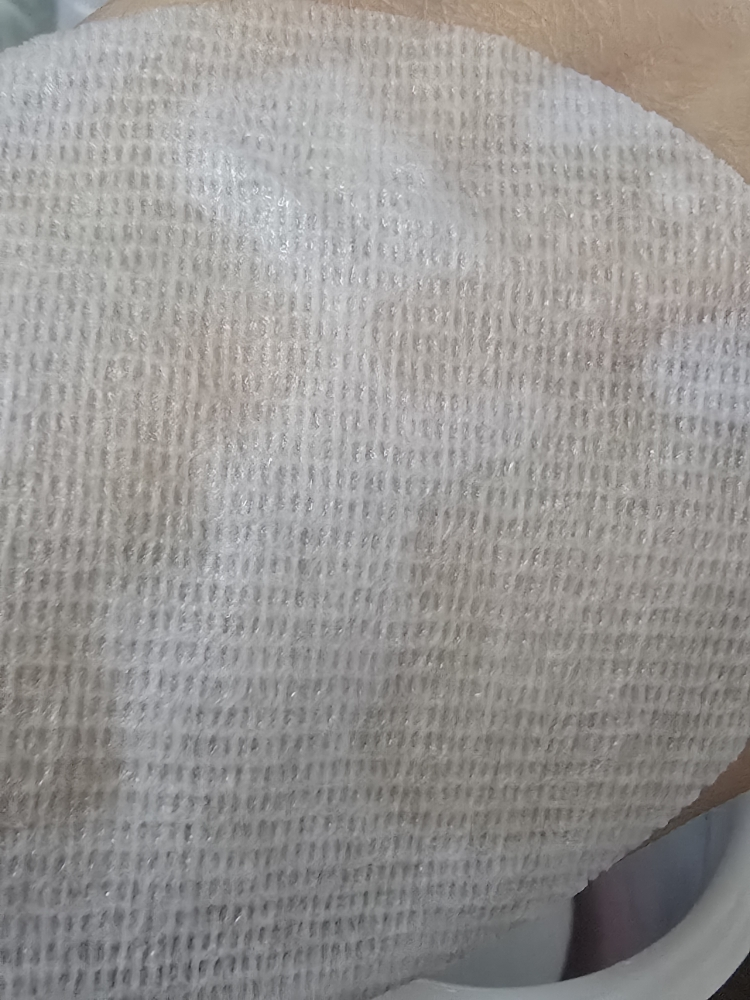 纯蓝色化妆棉的真实用户使用照片