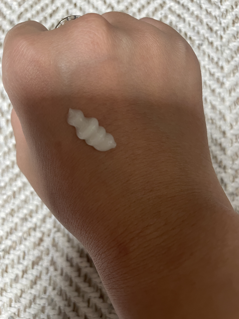 더바디샵 (THEBODYSHOP) 센티드 바디 로션 [화이트머스크] review image