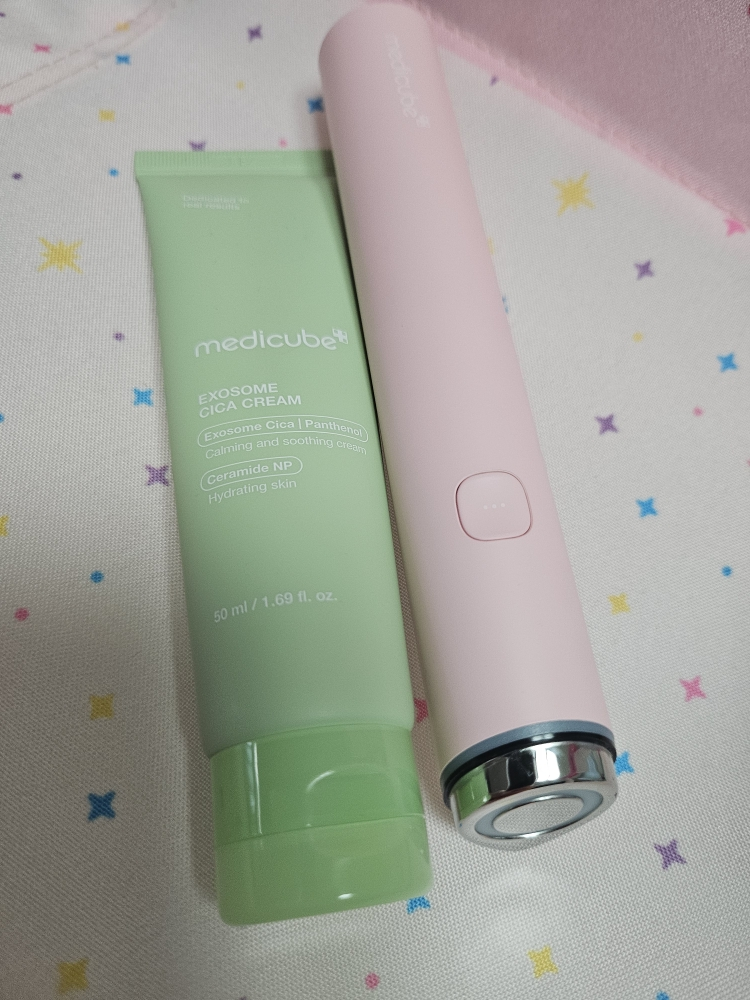 메디큐브 (medicube) 에이지알 부스터 프로 미니 review image