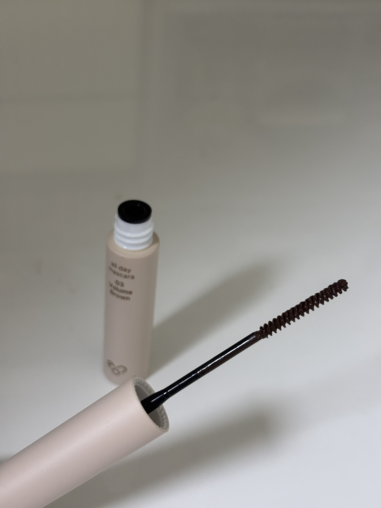 AOU (에이오유) 올데이 마스카라 [01 볼륨] review image