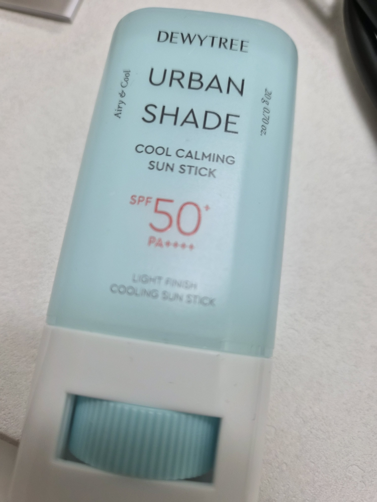 冰感镇定防晒棒 [SPF50+/PA++++]的真实用户使用照片