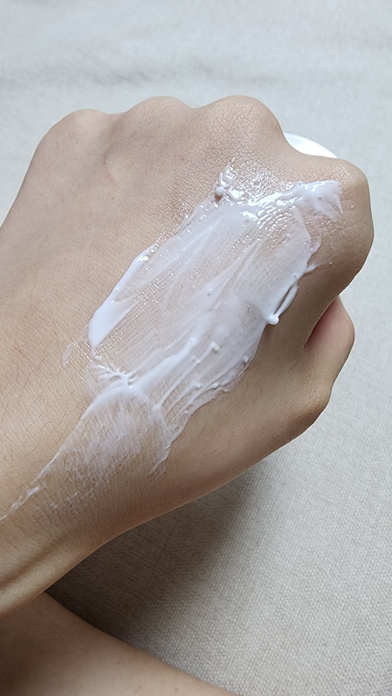 식물나라 (SHINGMULNARA) 뽀얀쌀 맑은톤 클리어팩 review image