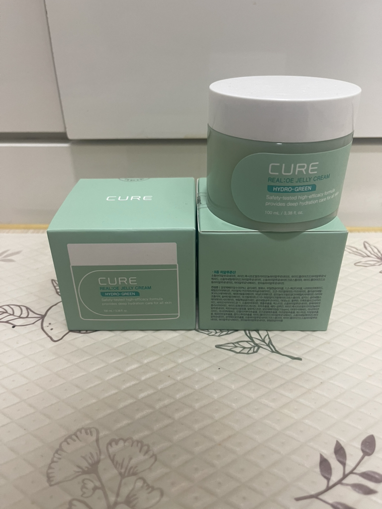 큐어 (CURE) 리알로에 젤리 크림 review image