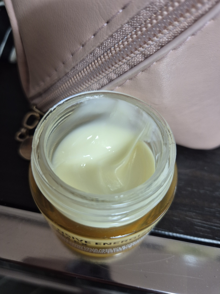 아이소이 (ISOI) 인텐시브 에너자이징 크림 EX review image