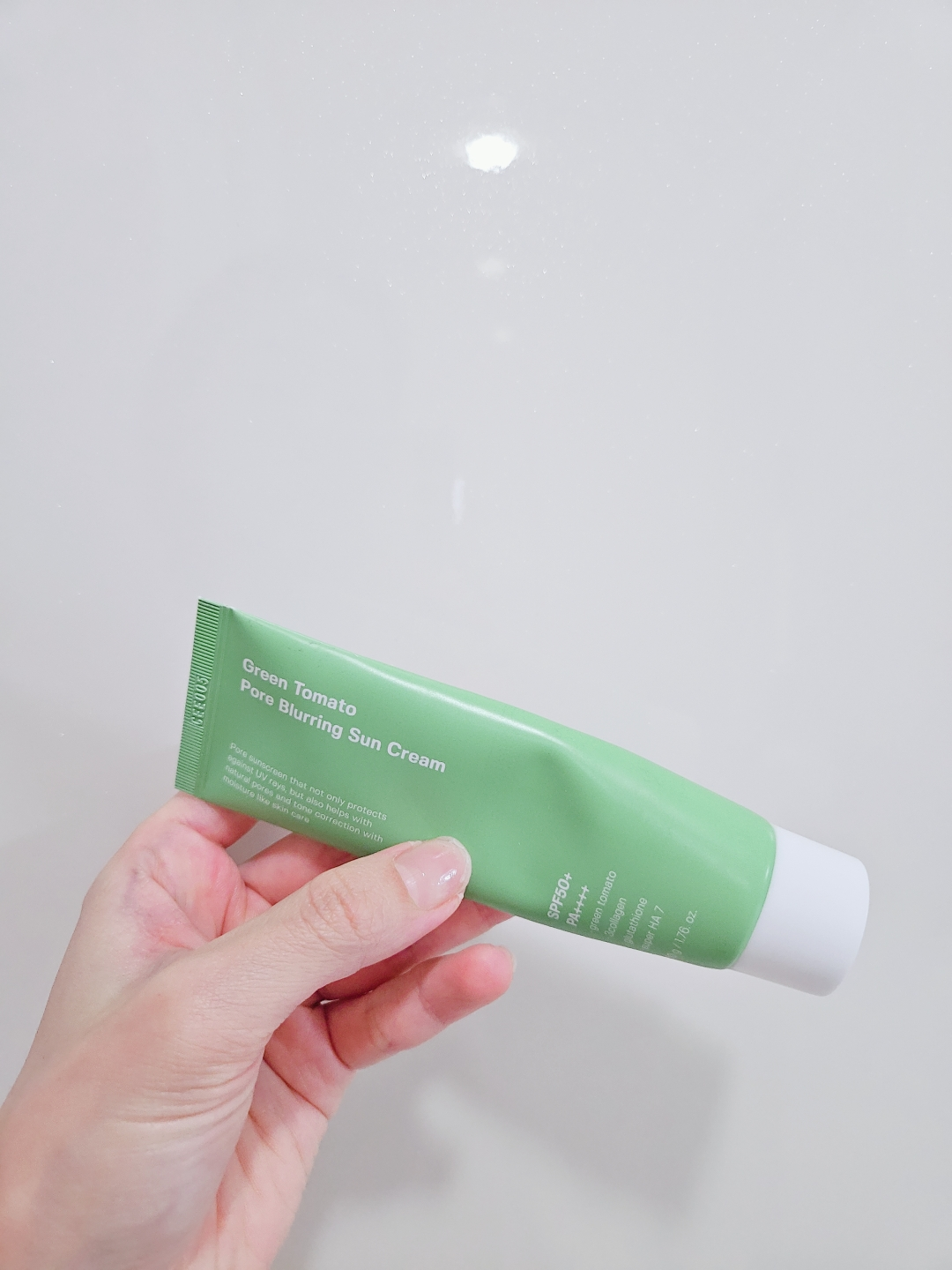 성분에디터 (SUNGBOONeditor) 그린토마토 포어 블러링 선크림 [SPF50+/PA++++] review image