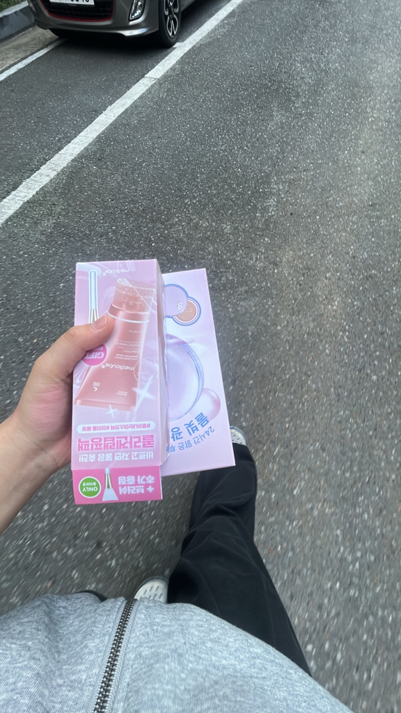 姿泊兰伊 杜威玻璃坐垫 [SPF50+/PA+++] [17C 瓷质］ review image